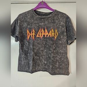 Def Leppard Cropped T-shirt Medium
